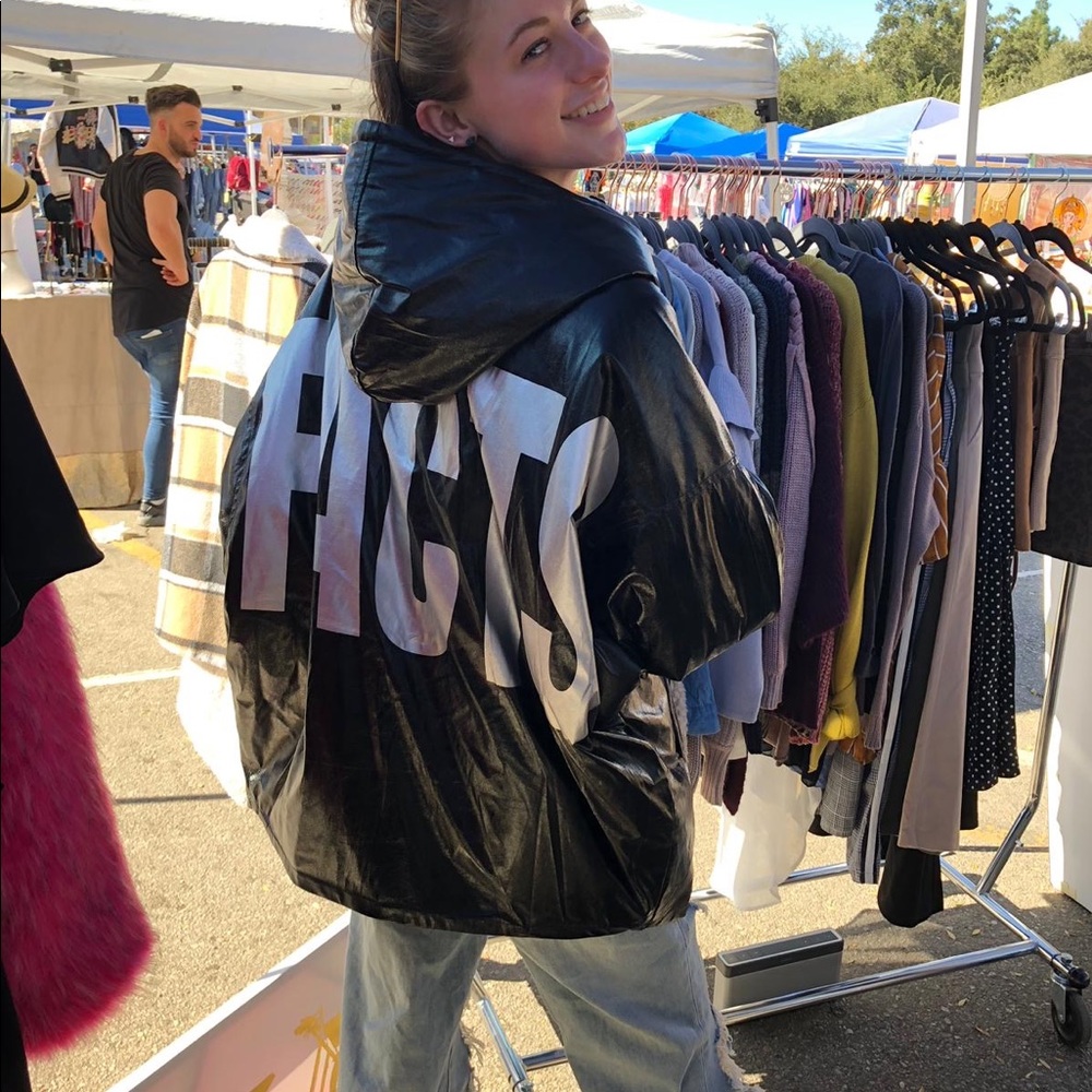 Puff oversized jacket "facts"